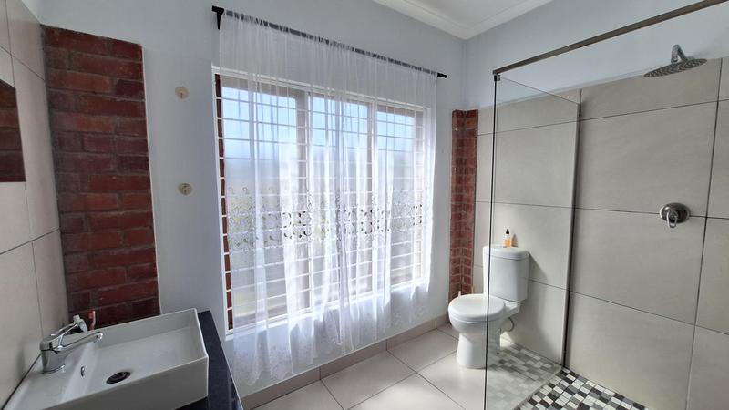 2 Bedroom Property for Sale in Die Eiland Western Cape